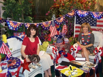 FIDO Friendly on News12CT with Lauren Collier: Haute products for cool dogs and travel with Fido!