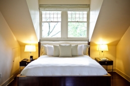 Stonehurst Place Bed & Breakfast Inn